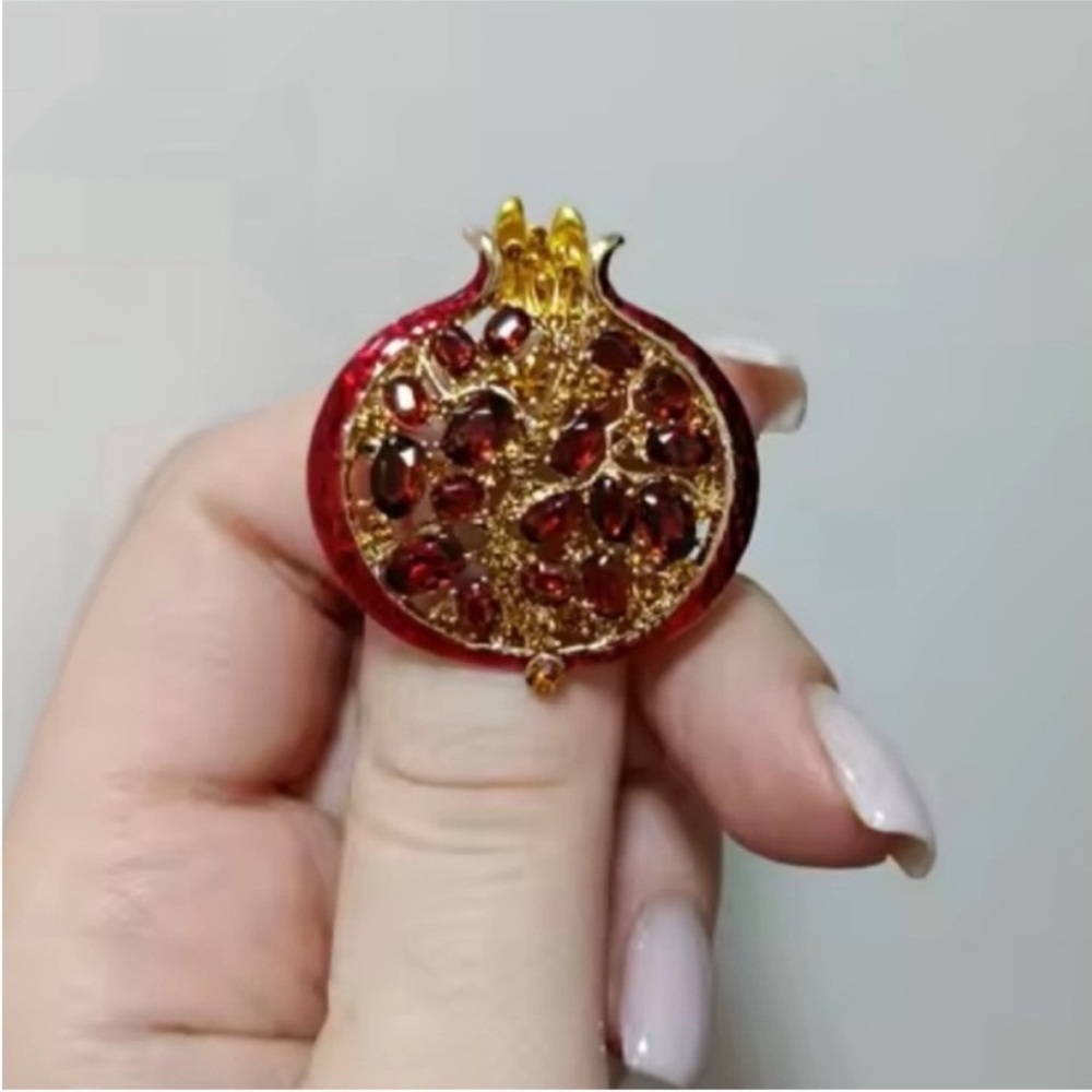 Gilded Pomegranate Red Gold Brooch - Picture 6 of 6